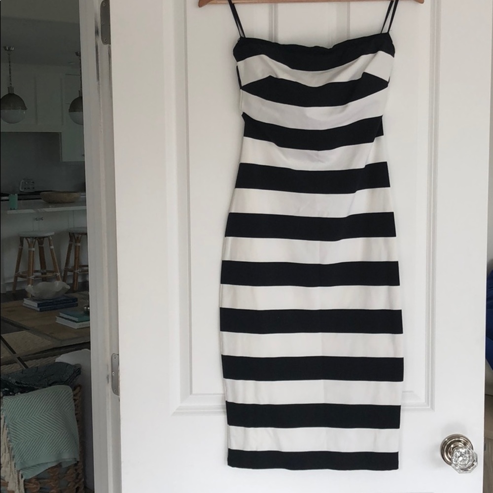 Bebe black and white strapless dress